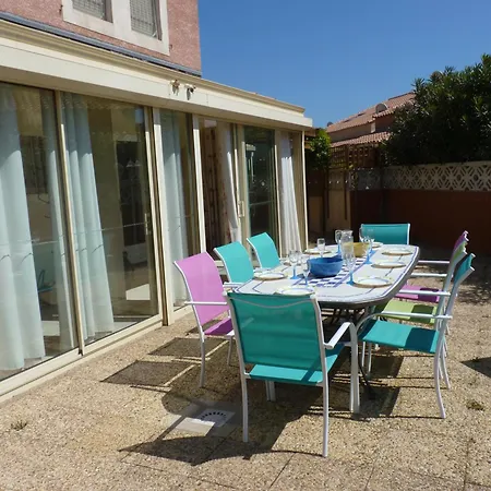 T5, Climatisée, Solarium Et Garage *