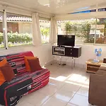 Apartment T5, Climatisee, Solarium Et Garage *